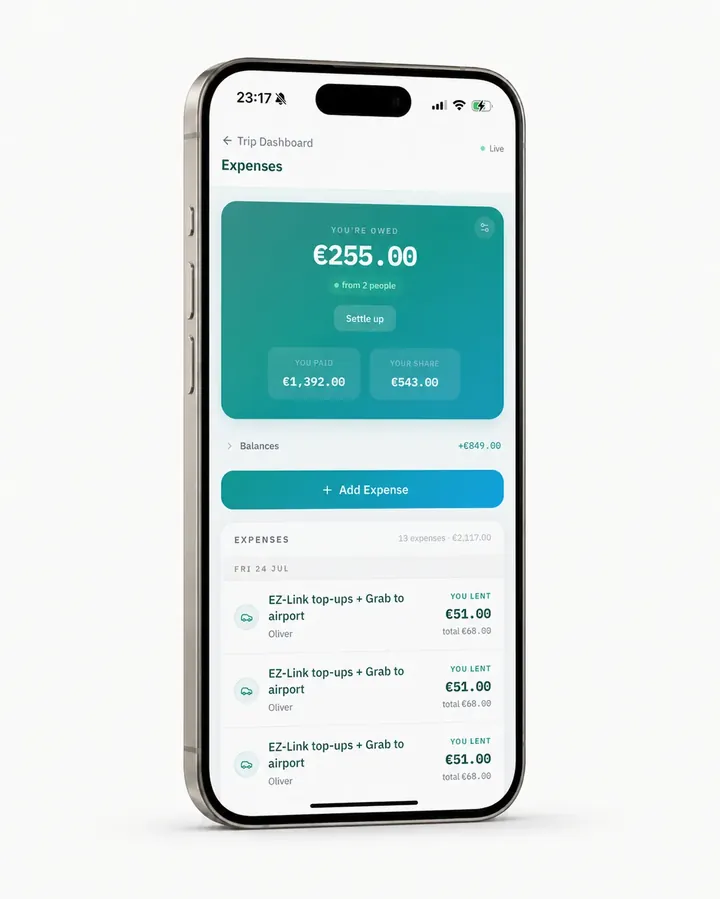 Junto expenses screen showing group balances